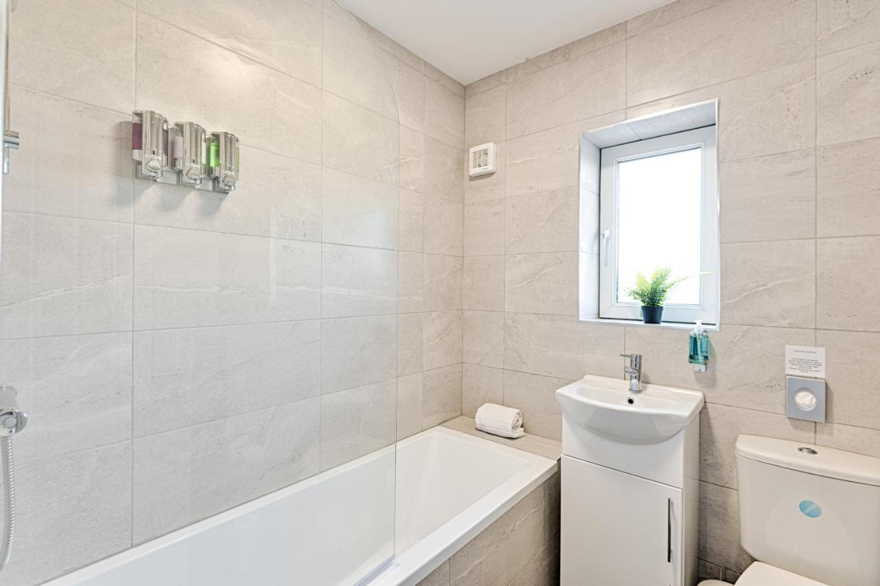 The Glenroy - Tv In Every Bedroom! Swansea Exterior foto